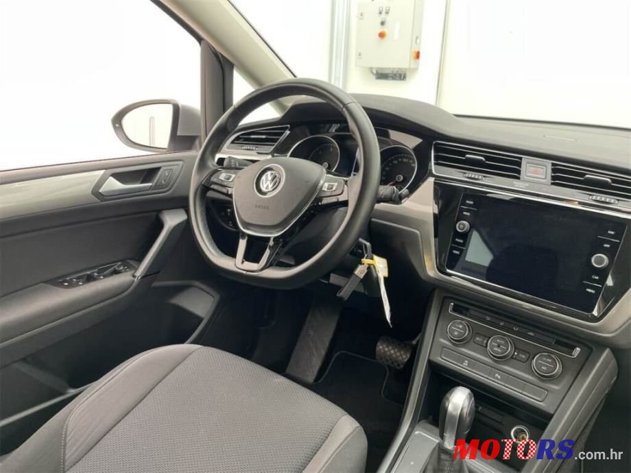 2018' Volkswagen Touran 1,6 Tdi photo #2