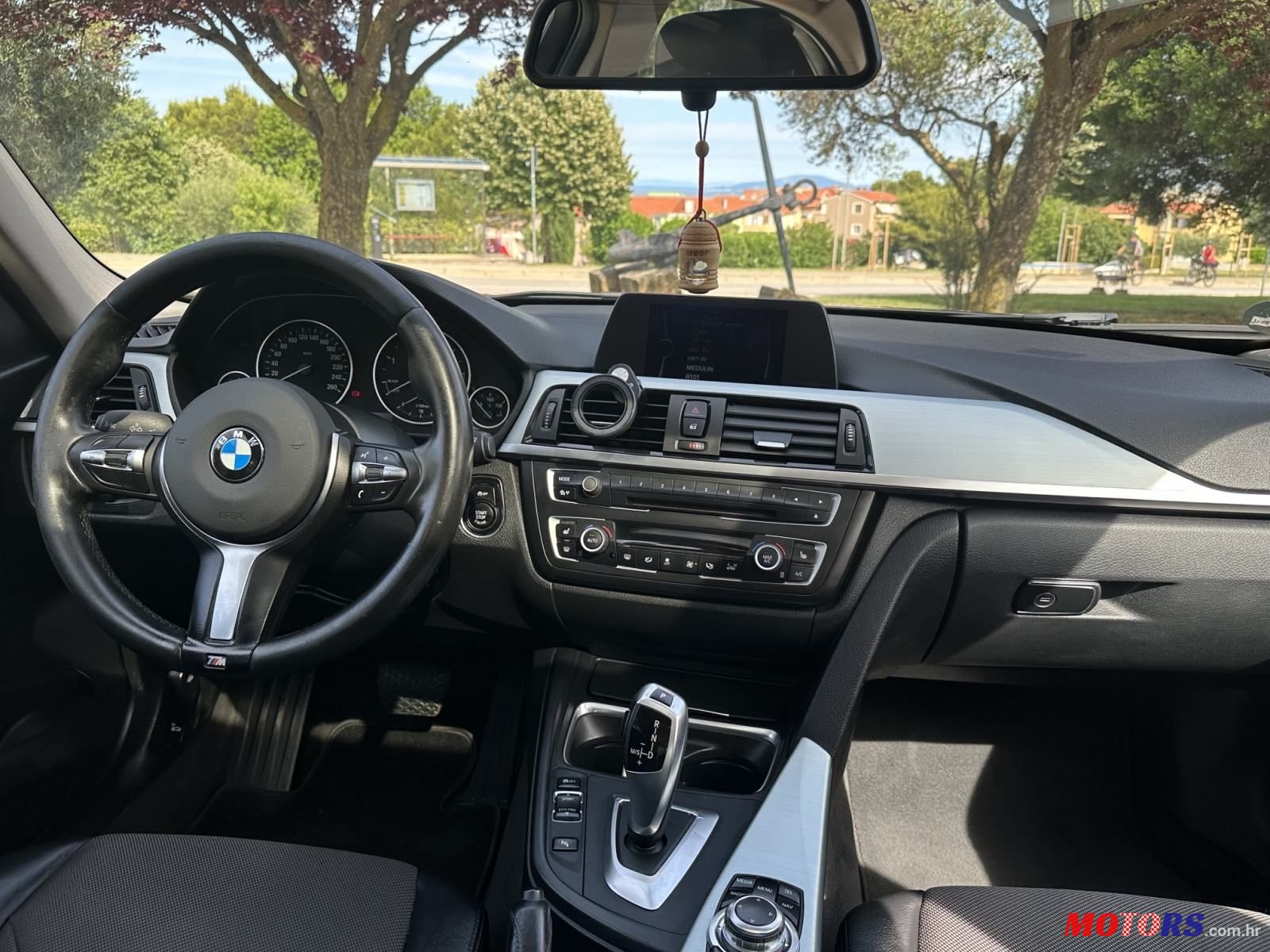 2013' BMW Serija 3 320D photo #2