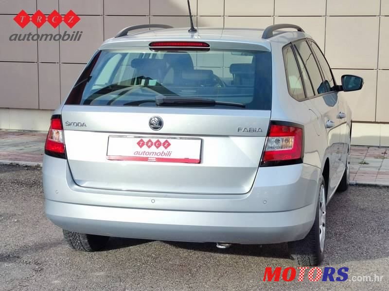 2018' Skoda Fabia photo #2