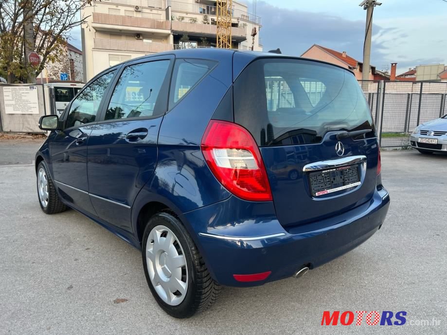 2011' Mercedes-Benz A-Klasa 180 Cdi photo #3