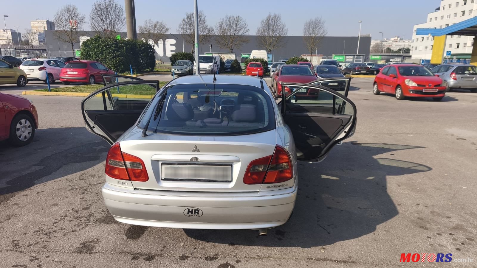 2003' Mitsubishi Carisma 1,9 Did photo #1