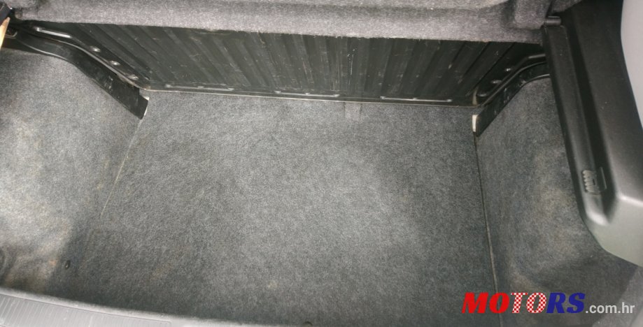 2010' Fiat Punto Evo photo #6