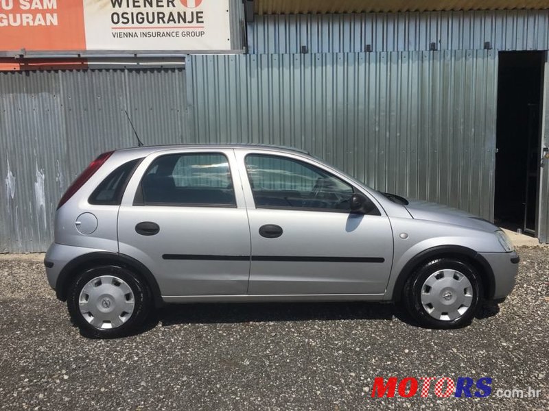 2006' Opel Corsa 1,2 16V photo #3