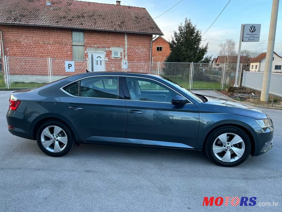 2017' Skoda Superb 2,0 Tdi photo #6