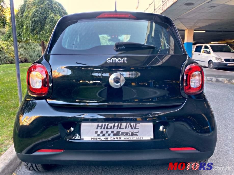 2016' Smart Forfour 1.0 photo #5