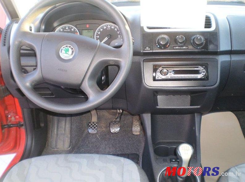 2008' Skoda Fabia 1,2 12V photo #1