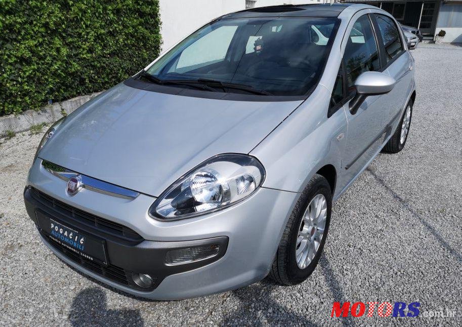 2010' Fiat Punto Evo 1,3 Multijet 16V photo #1