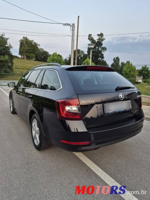 2017' Skoda Octavia Combi photo #6