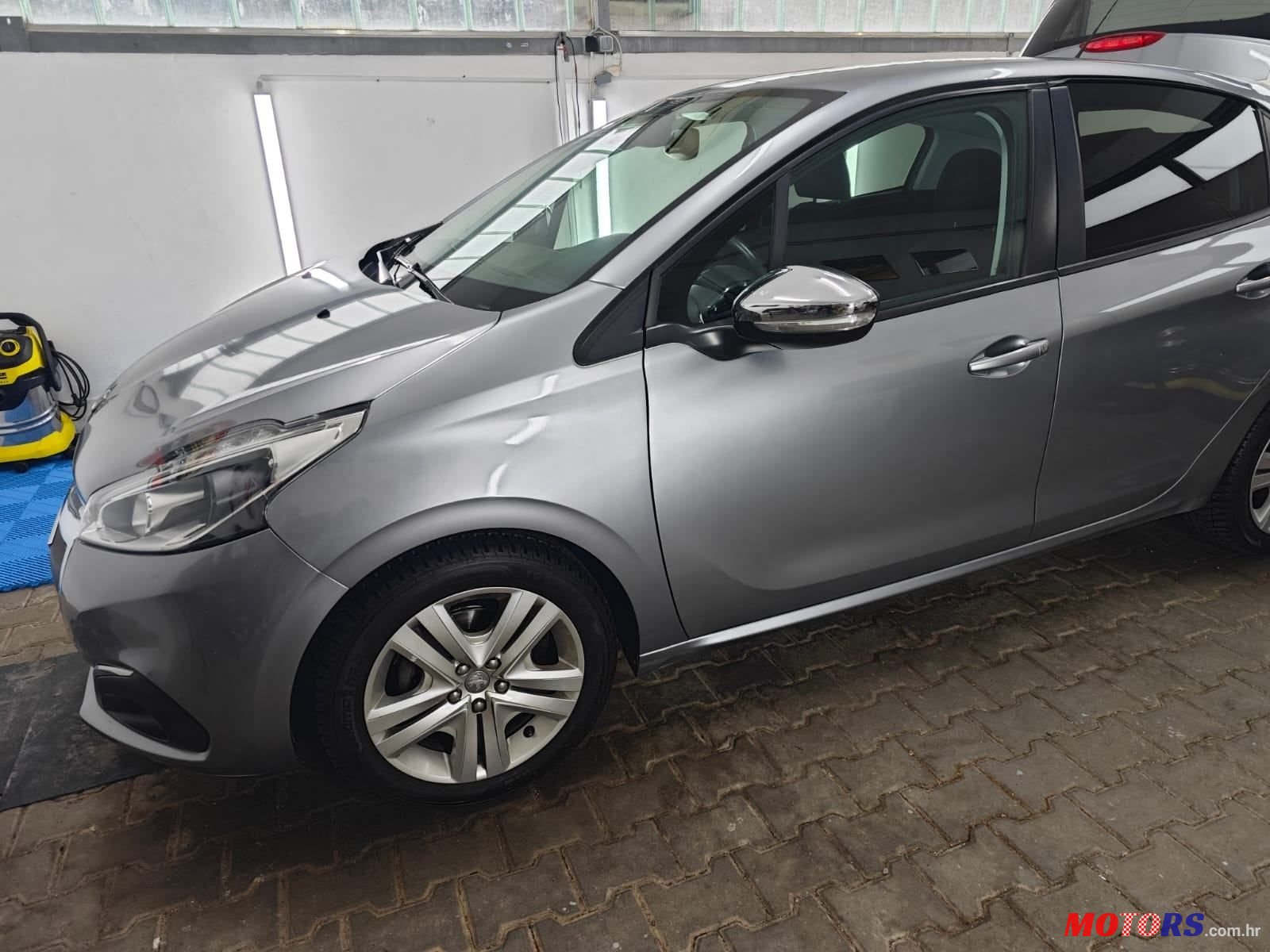 2019' Peugeot 208 1,5 Bluehdi photo #2