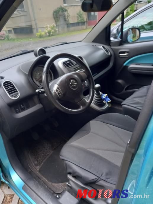 2010' Suzuki Splash 1,2 photo #6