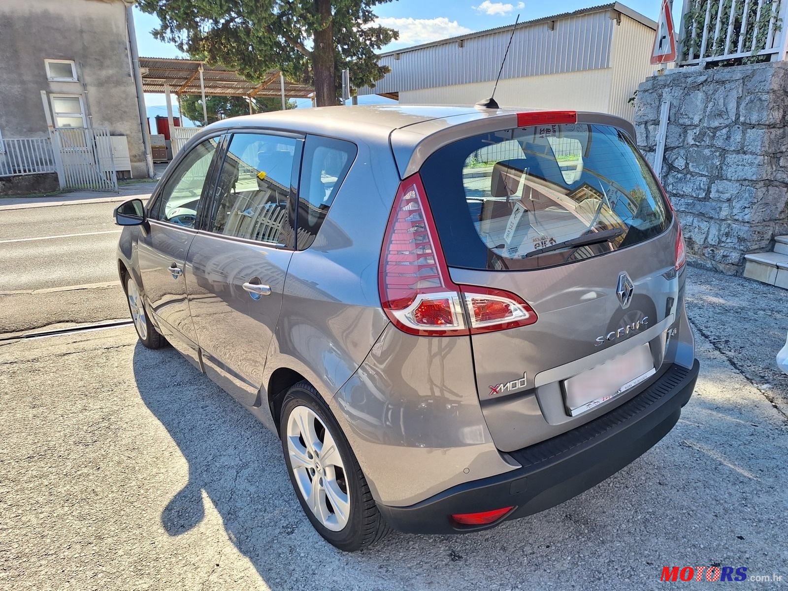 2010' Renault Scenic 1,5 Dci photo #6