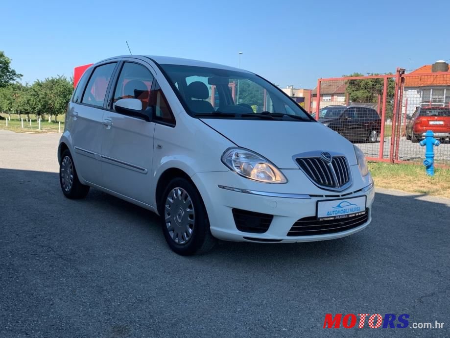 2010' Lancia Musa 1,4 I photo #3