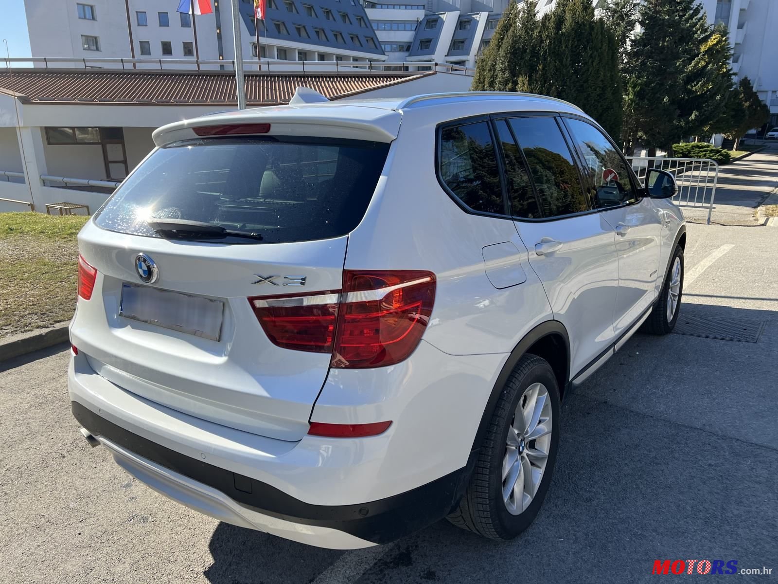 2015' BMW X3 20D photo #2