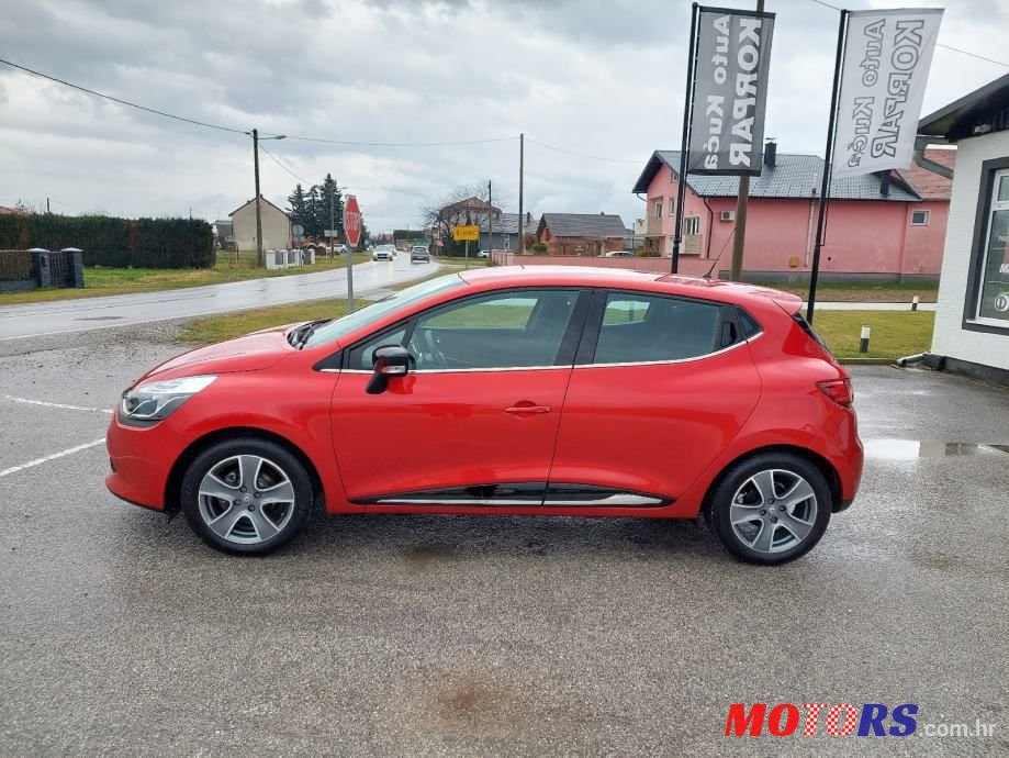 2015' Renault Clio photo #4