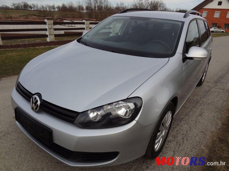 2012' Volkswagen Golf Vi Variant 1.6 Tdi Bmt photo #2