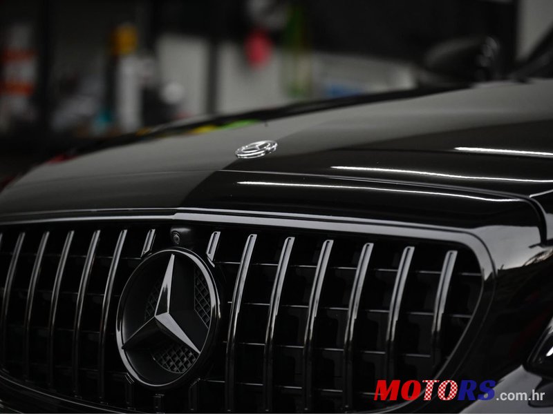 2019' Mercedes-Benz E-Klasa 220 D photo #3