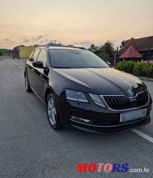 2017' Skoda Octavia Combi photo #3