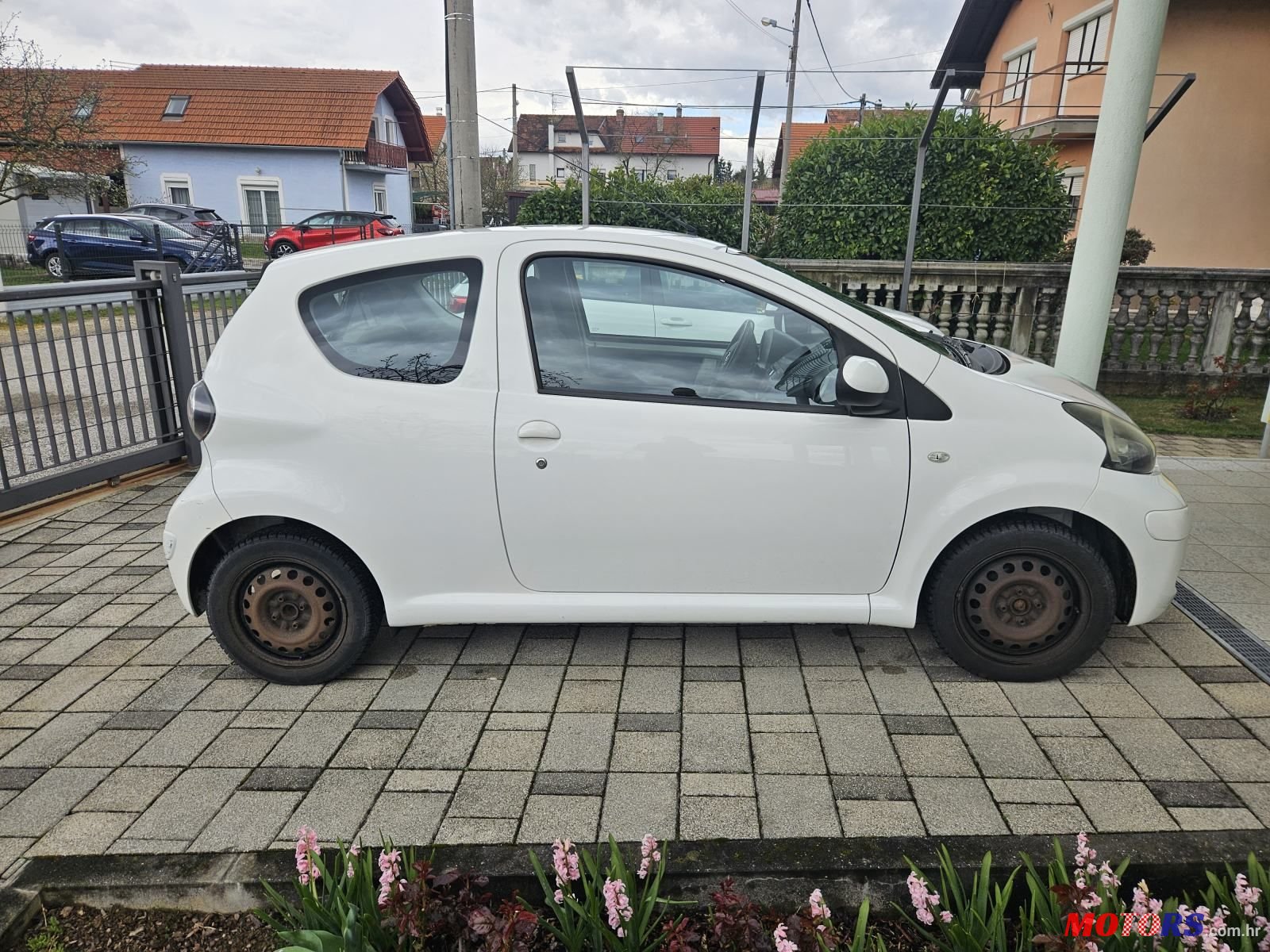 2010' Toyota Aygo 1,0 Vvt-I photo #3