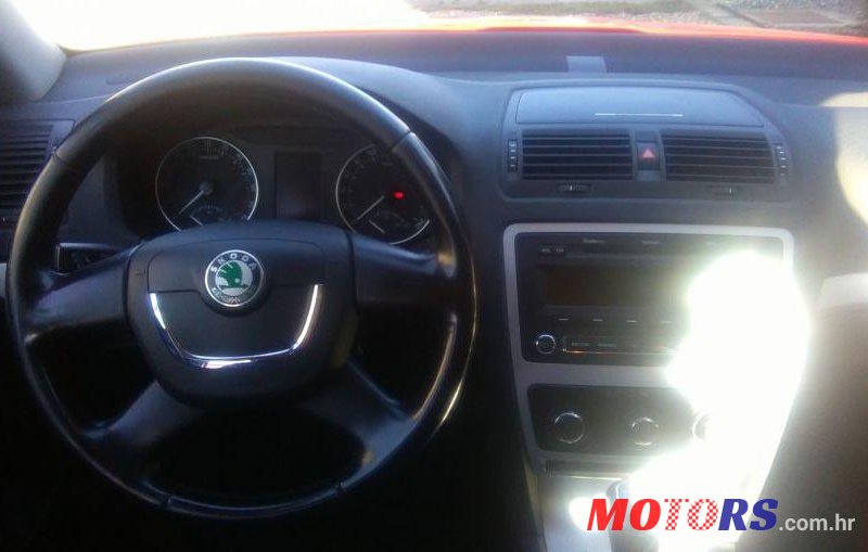 2012' Skoda Octavia 1,6 TDI photo #3