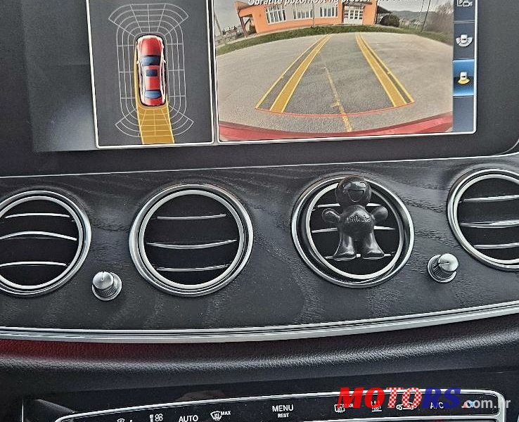 2017' Mercedes-Benz E-Klasa 220 photo #6