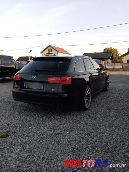 2011' Audi A6 Avant photo #6