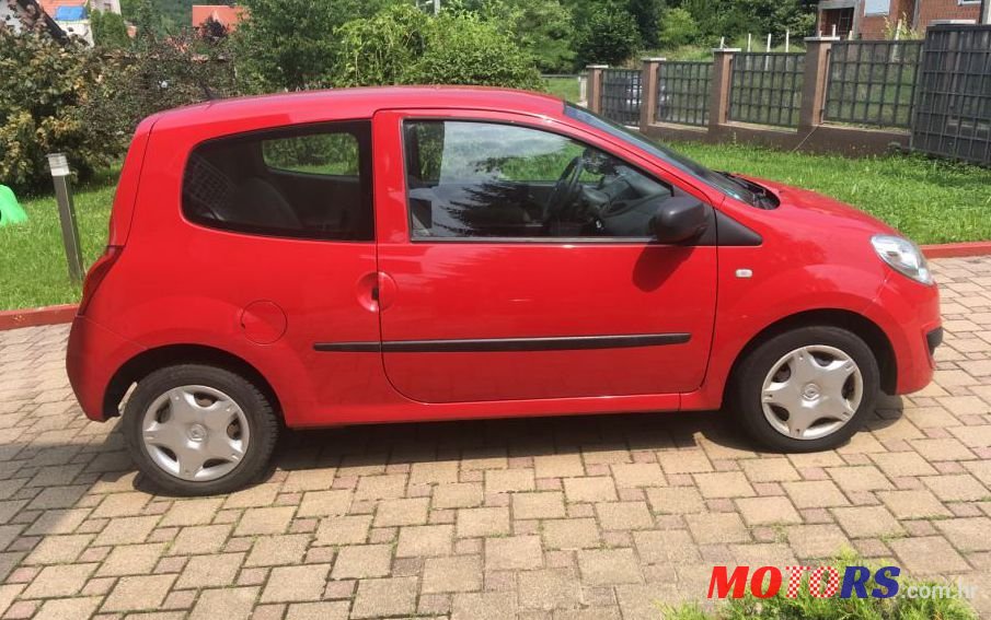 2010' Renault Twingo 1,2 photo #1