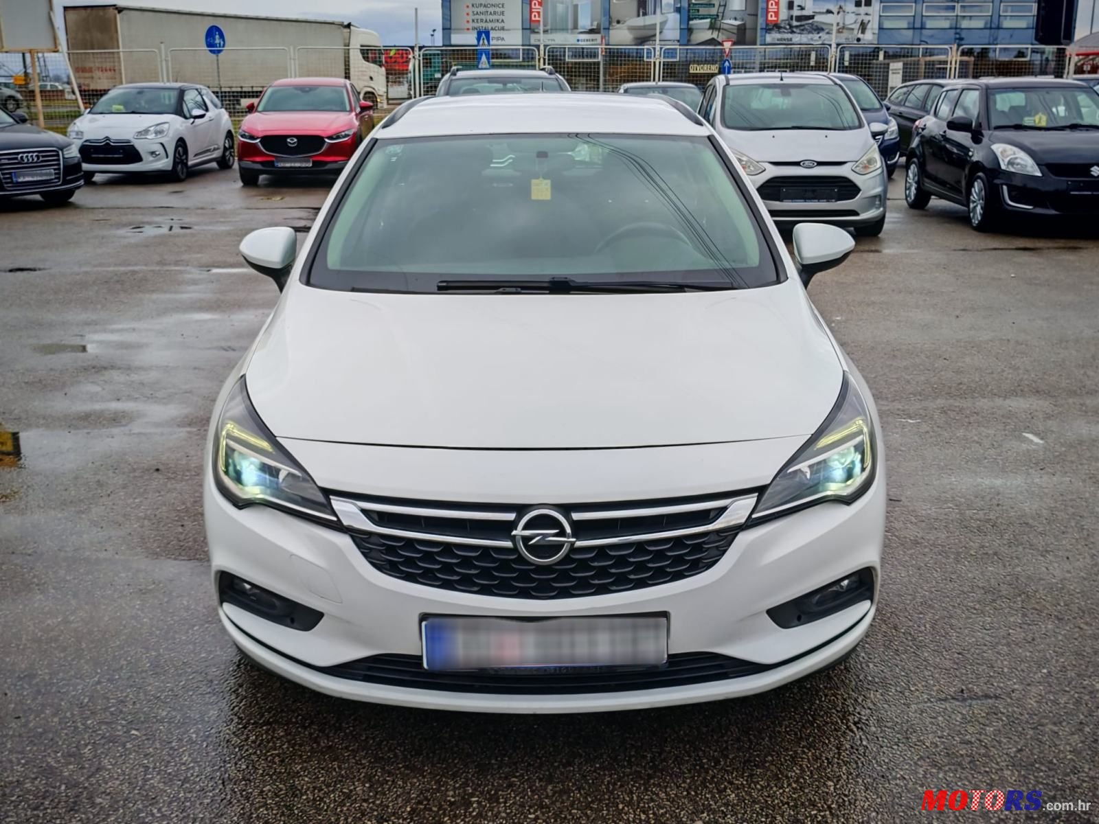 2018' Opel Astra Karavan photo #2