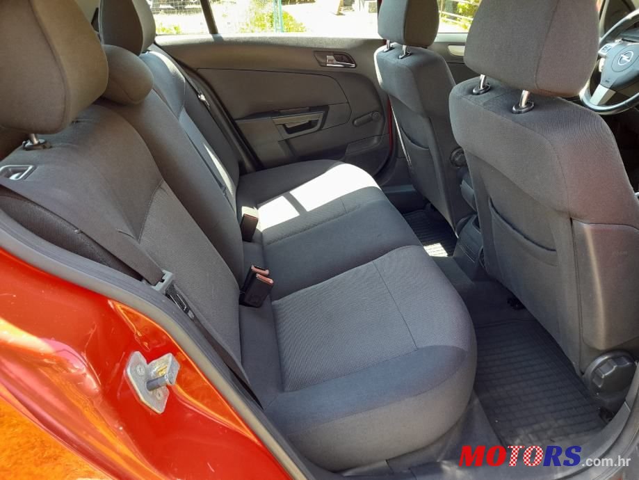 2007' Opel Astra 1,7 Cdti photo #3
