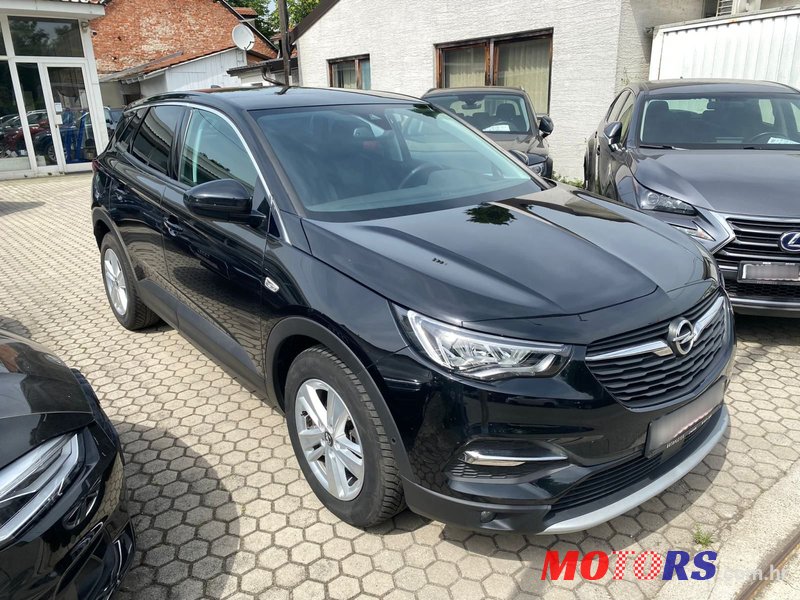 2020' Opel Grandland 2,0 photo #3