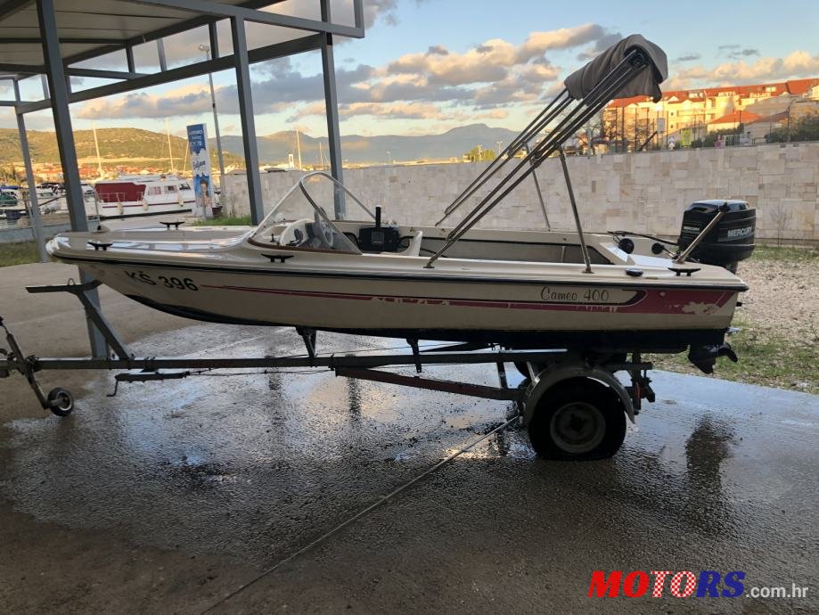 1998' Hille photo #1