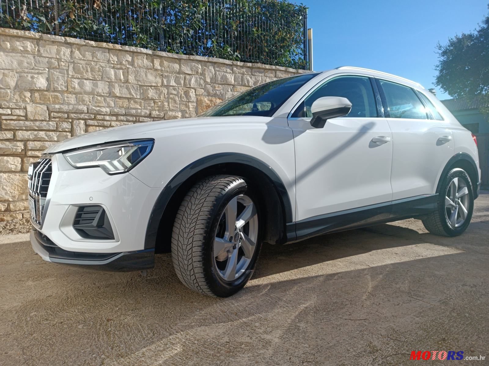 2019' Audi Q3 35 Tfsi photo #1