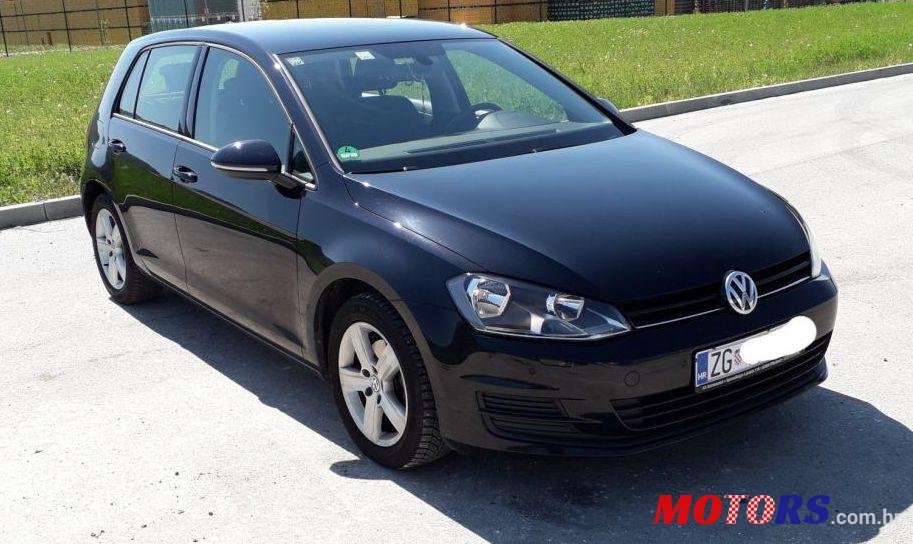 2013' Volkswagen Golf VII photo #2