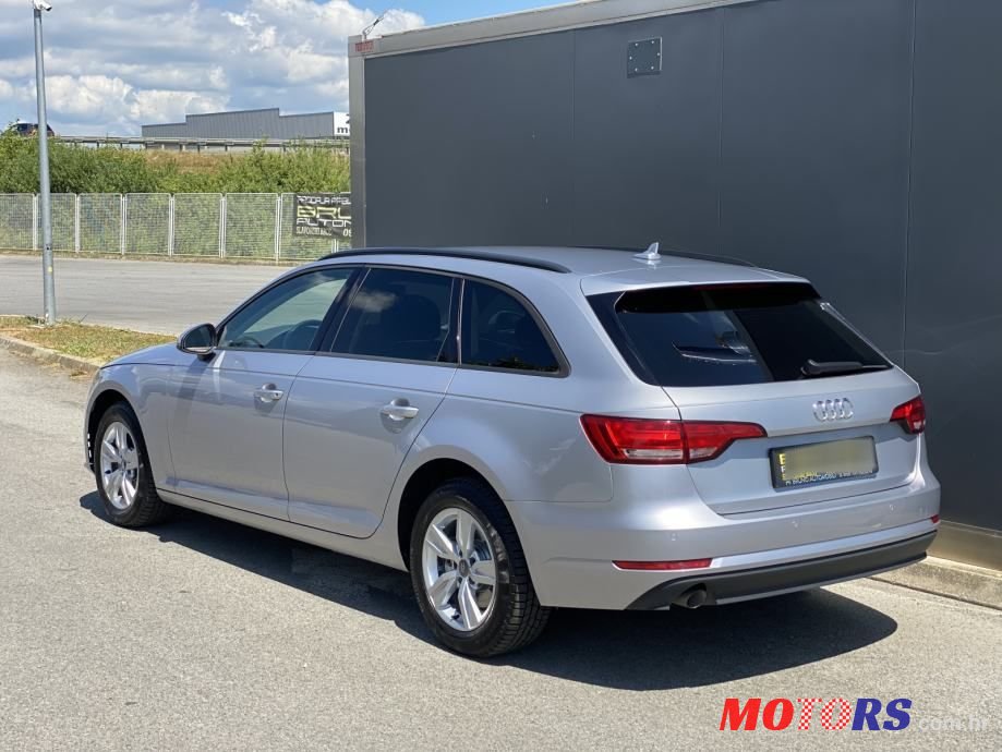2016' Audi A4 Avant photo #4