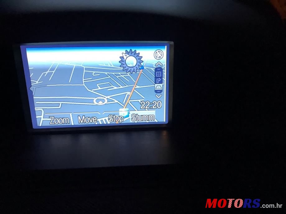 2012' Ford C-MAX Titanium photo #4