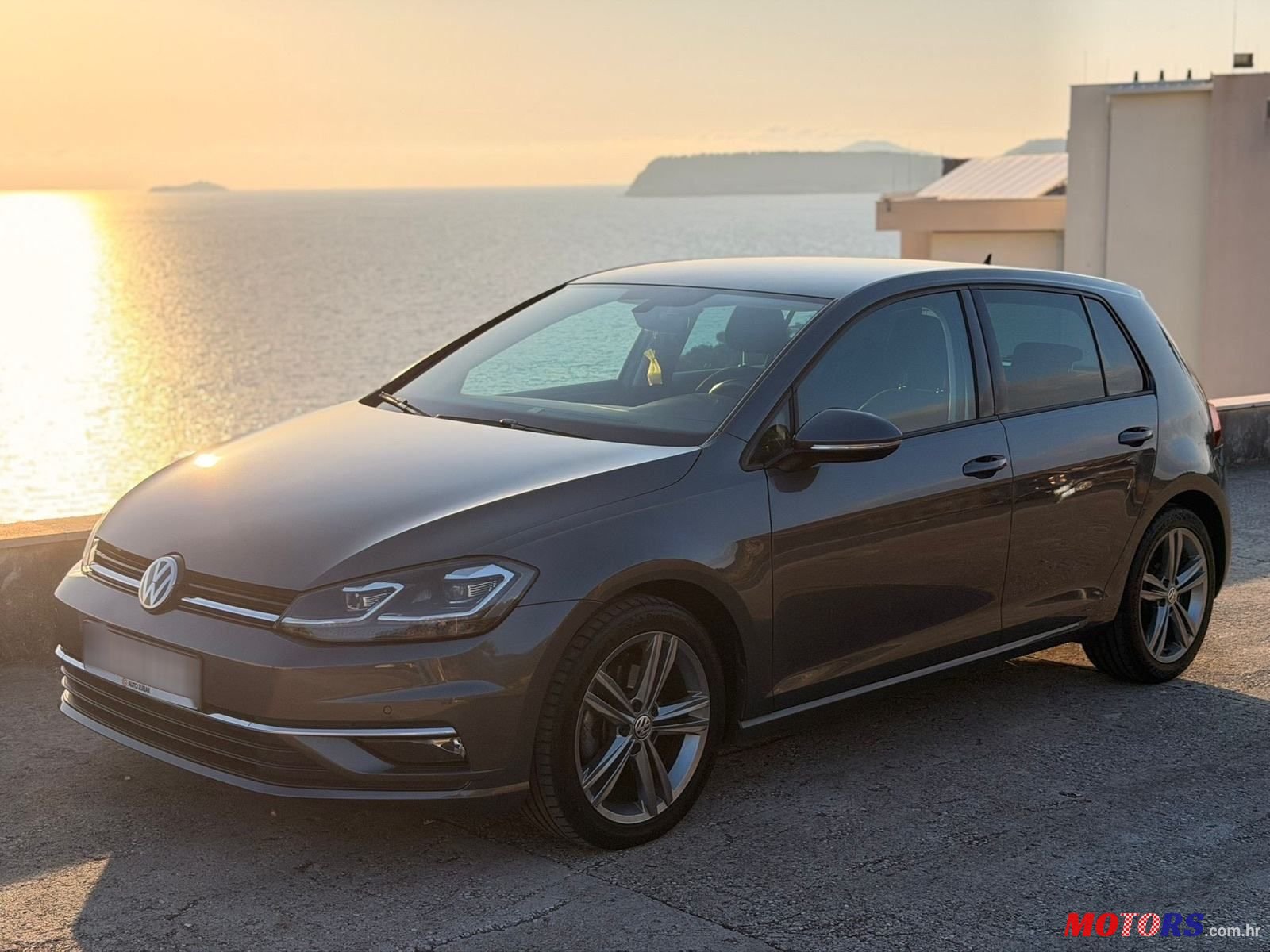 2018' Volkswagen Golf VII photo #3