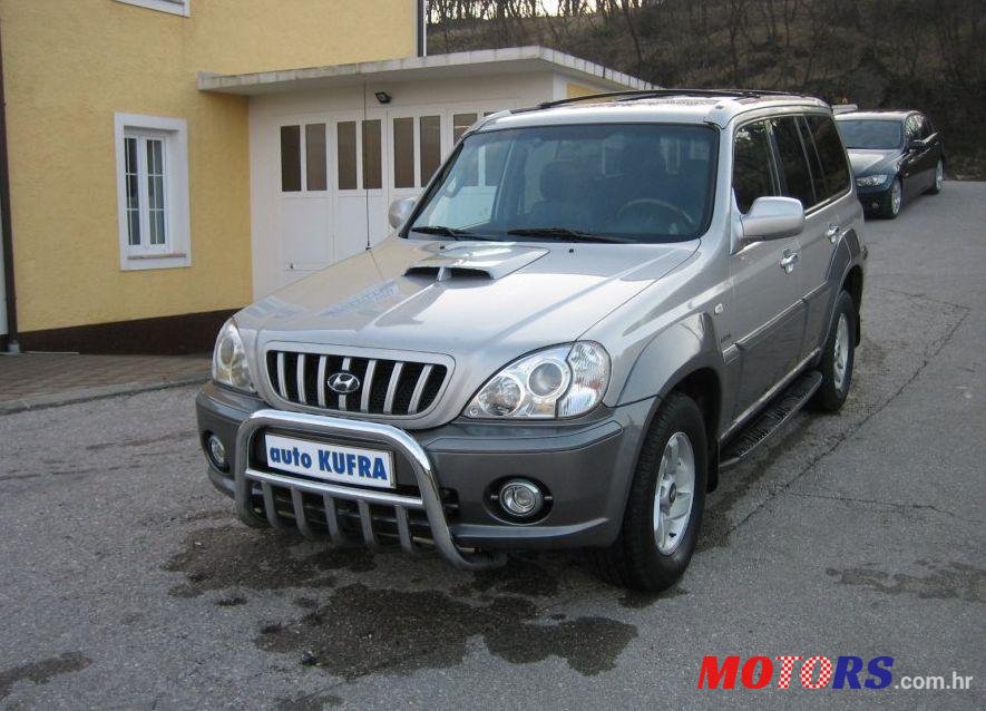 2003' Hyundai Terracan 2,9 Crdi Gls photo #1