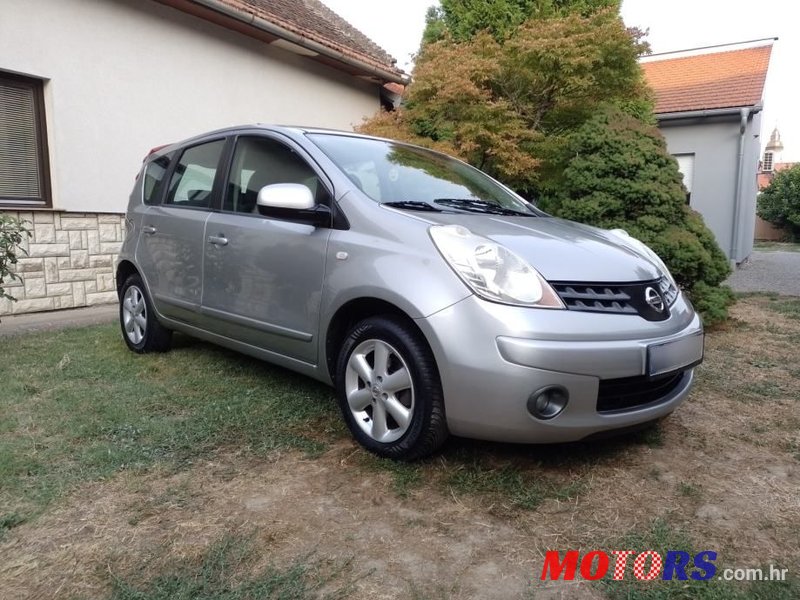 2008' Nissan Note 1,5 Dci photo #2