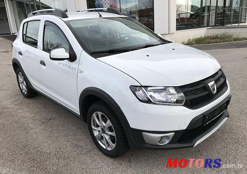 2015' Dacia Sandero 1,5 Dci 90 photo #2