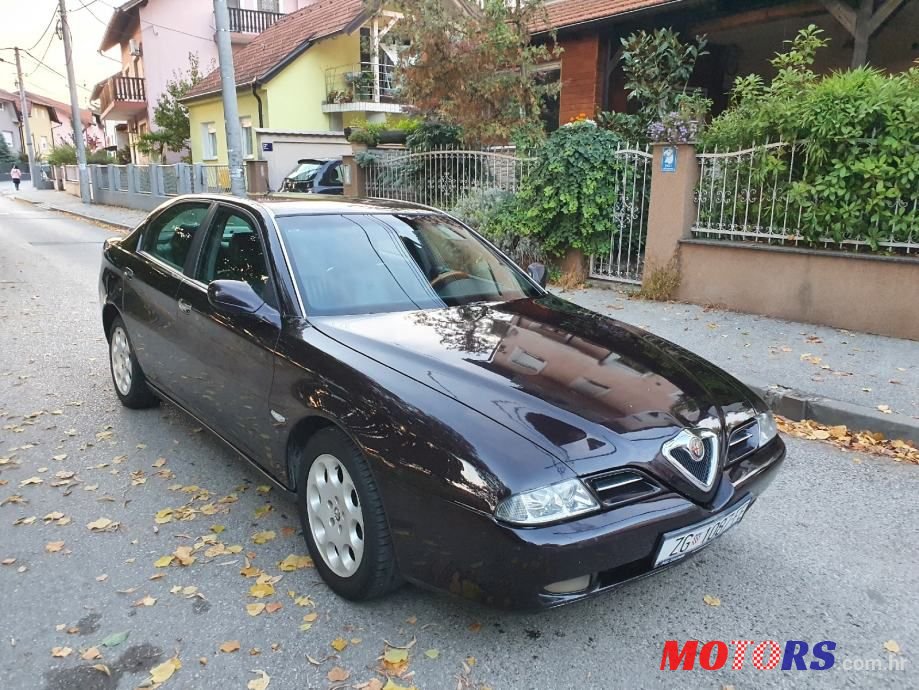 2002' Alfa Romeo 166 2,4 Jtd photo #3
