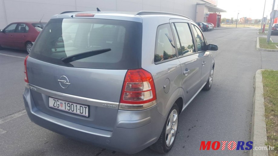 2008' Opel Zafira photo #2