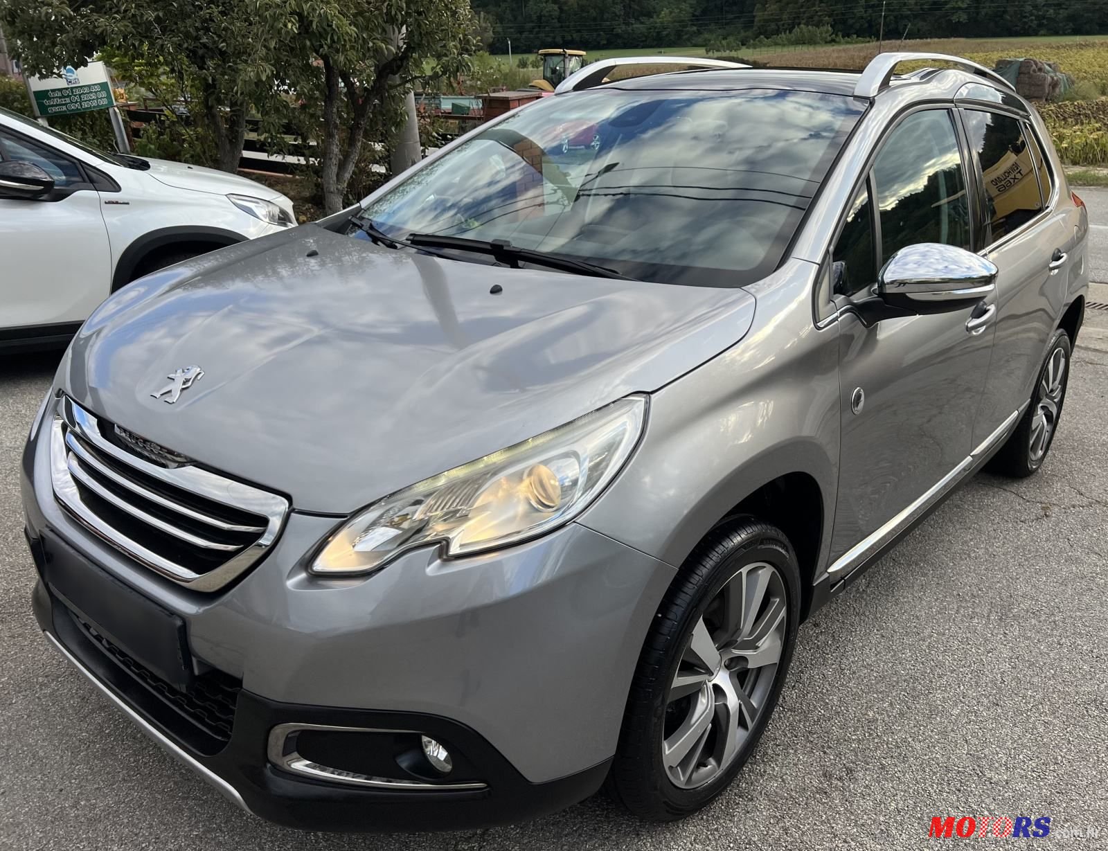 2015' Peugeot 2008 1,6 E-Hdi photo #1
