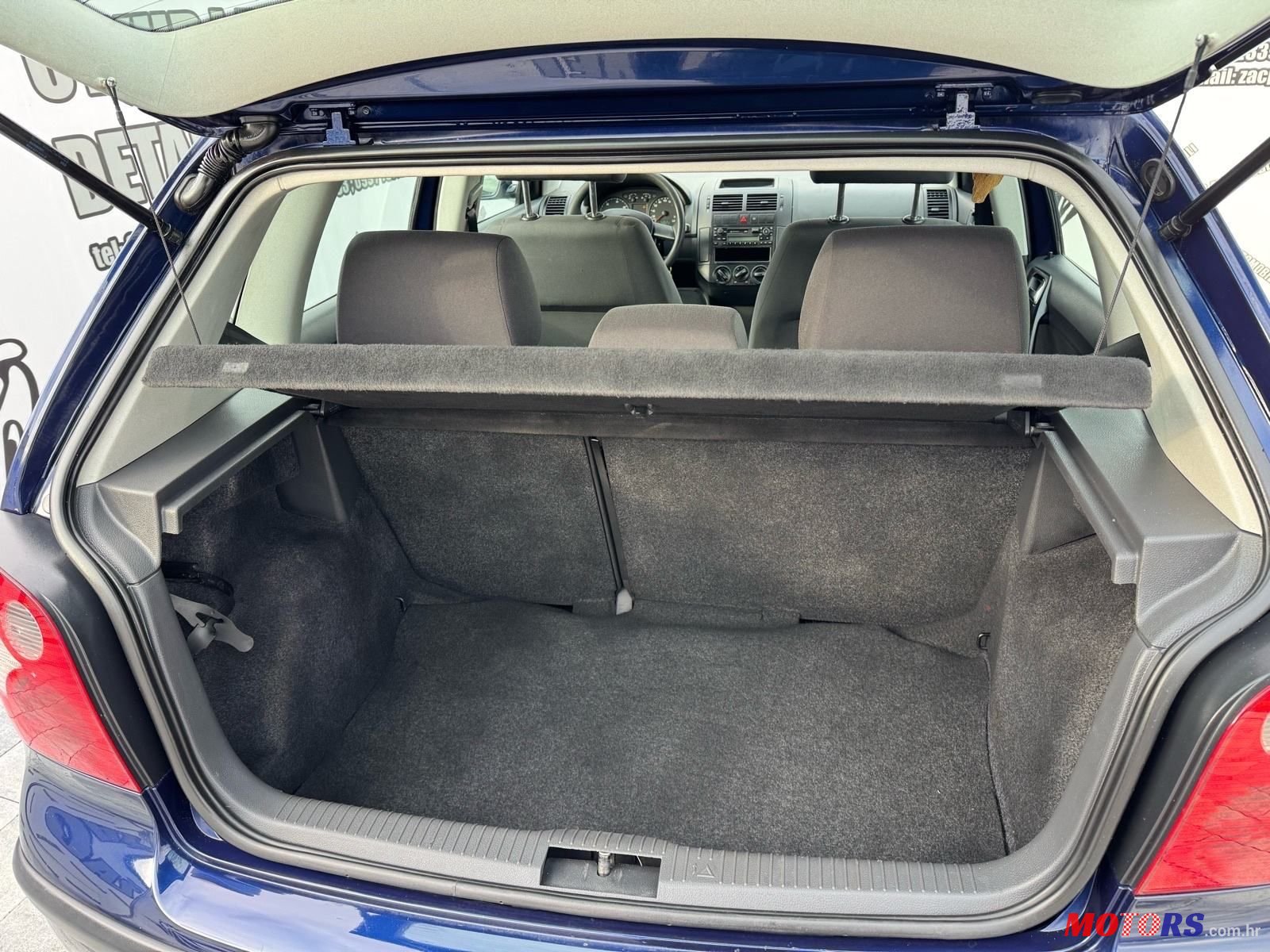 2005' Volkswagen Polo 1,9 Sdi photo #3