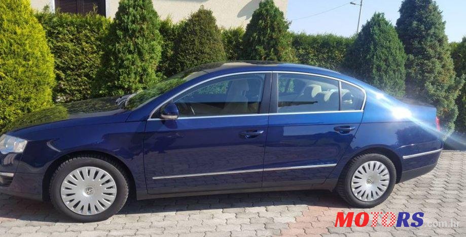 2009' Volkswagen Passat 2,0 Tdi photo #2