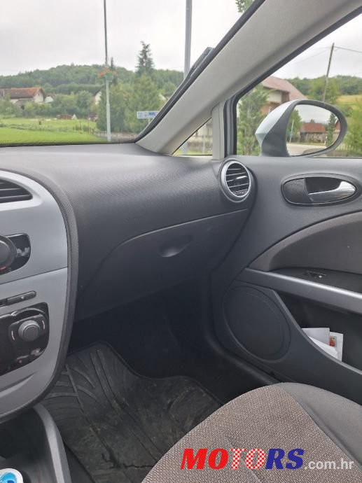2010' SEAT Leon 1,9 Tdi photo #4