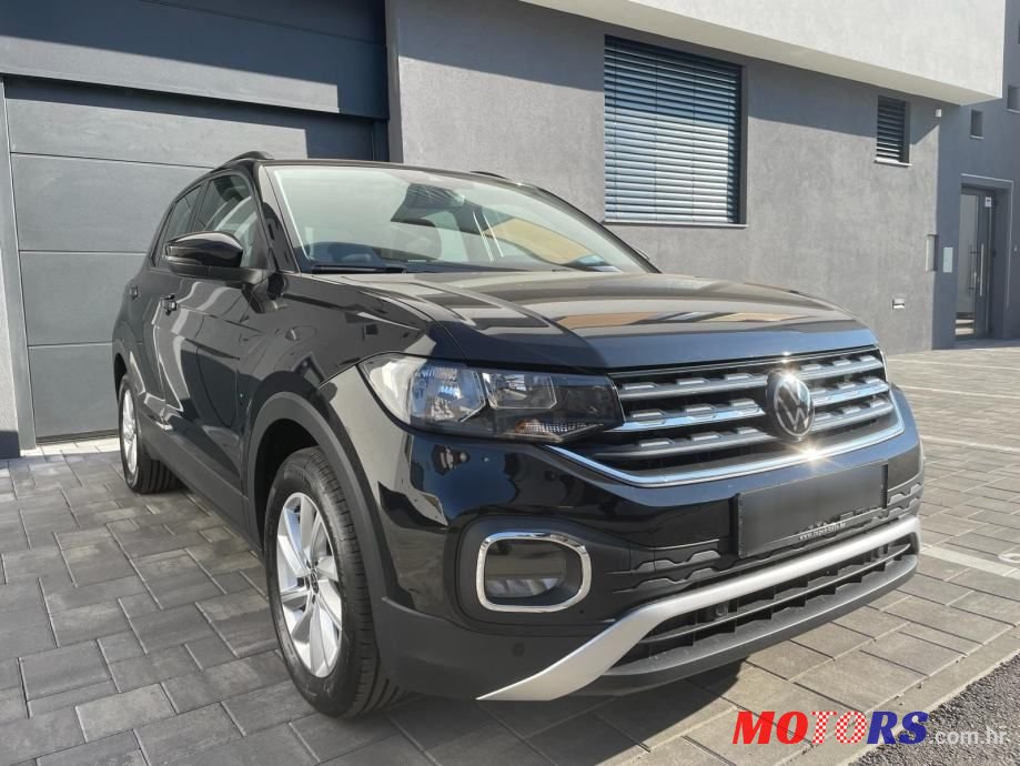 2022' Volkswagen T-Cross 1,0 Tsi photo #2