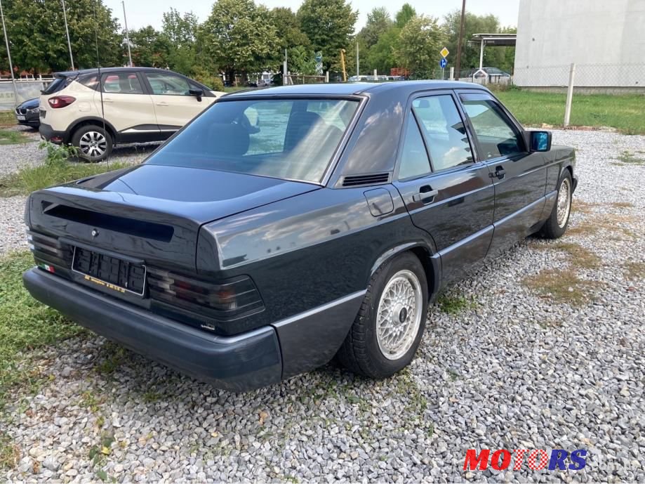 1989' Mercedes-Benz 190 2,0 photo #5