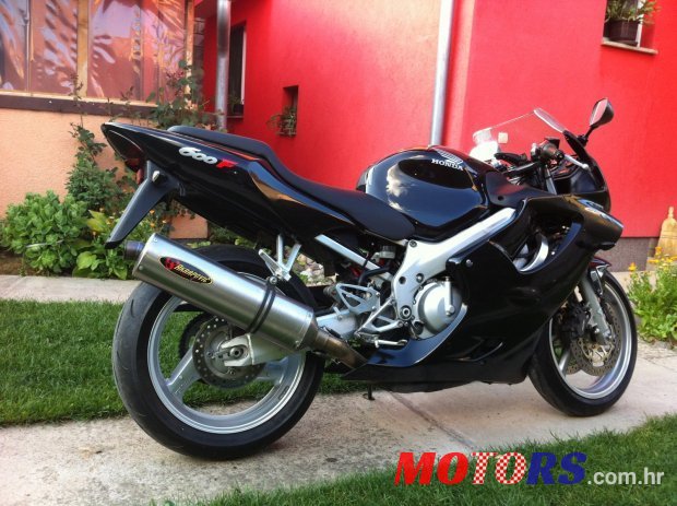 2000' Honda photo #1