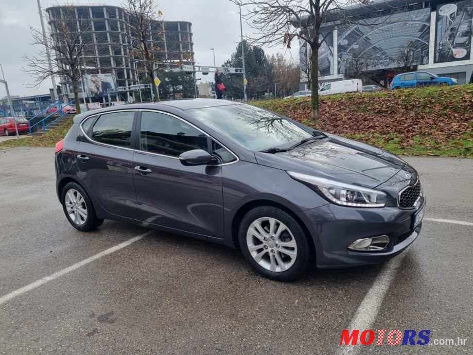 2012' Kia Ceed 1,6 Crdi Lx photo #3