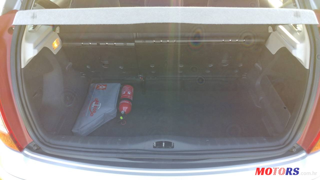 2007' Citroen C3 photo #3