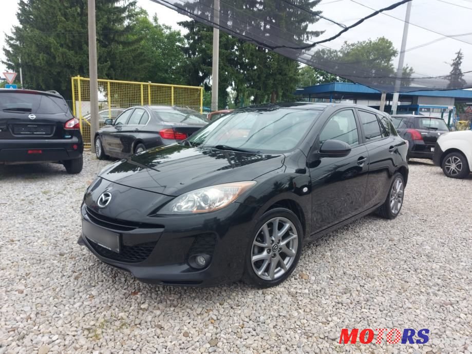 2013' Mazda 3 1.6H Hdi photo #1